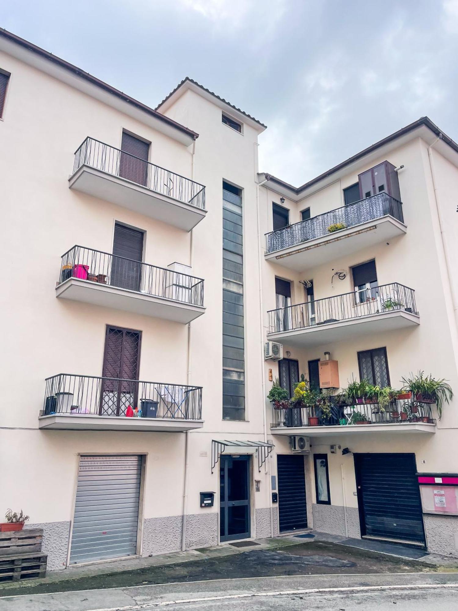 Dolce Apartments Albano อัลบาโน ลาซิอาเล ภายนอก รูปภาพ